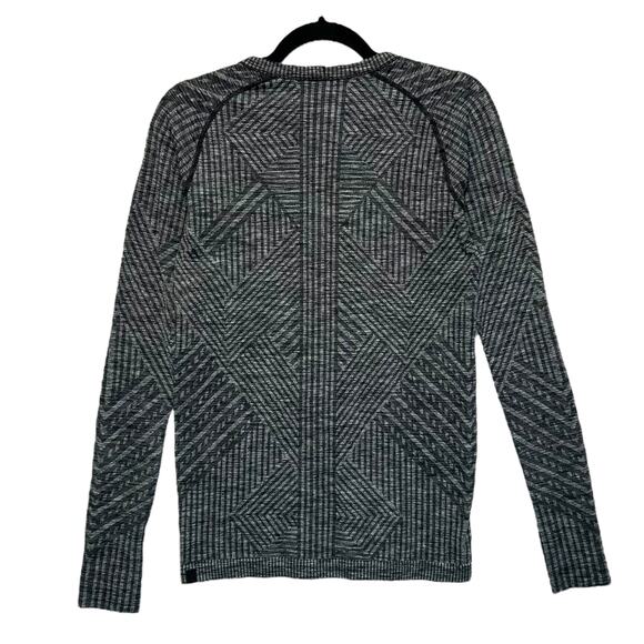 Lululemon Rest Less Pullover Women's Sz 4 Heathered Black Long Sleeve Striped - Picture 2 of 5